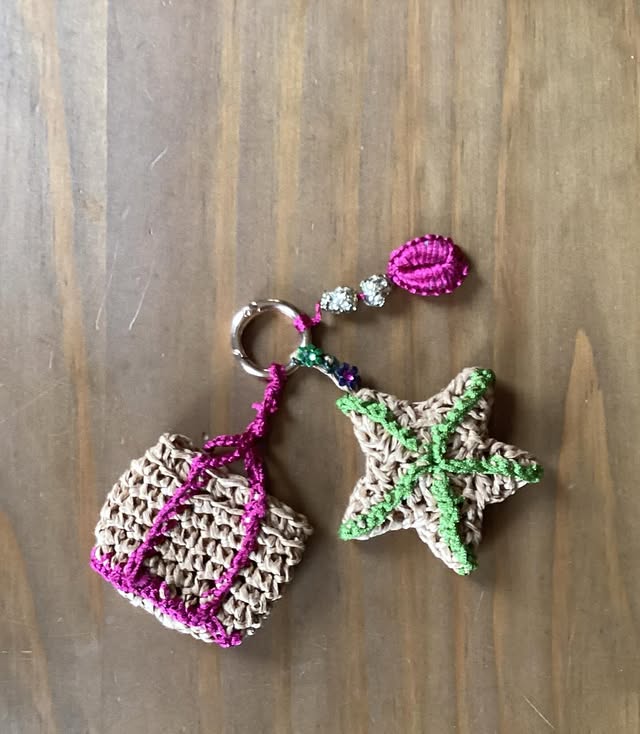 Porte-clés raphia 2