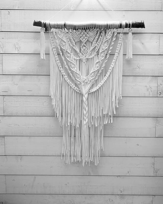 Macramé mural blanc