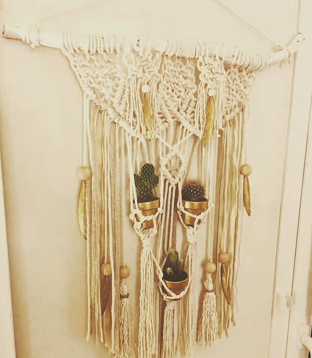 Macramé porte-plantes cactus