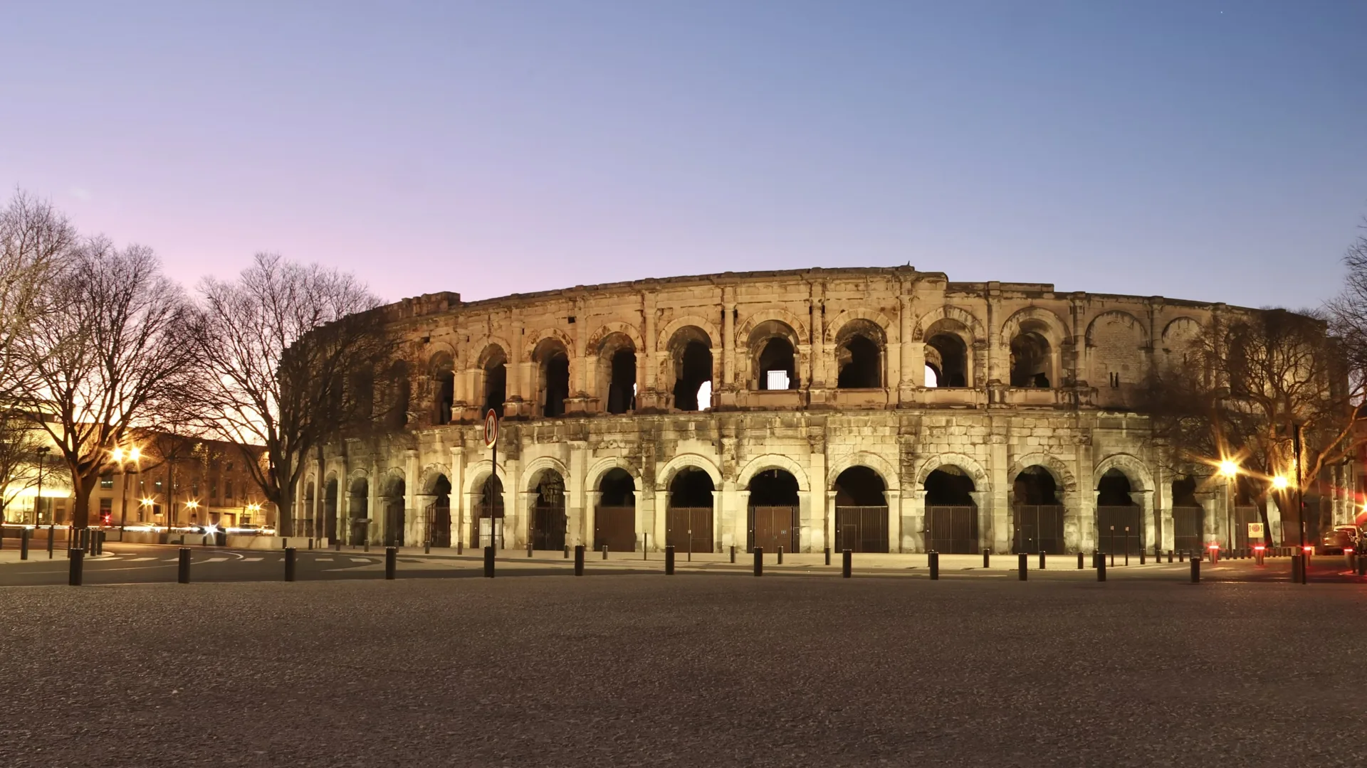 Les Arènes de Nîmes, à deux pas du ShowRoom d'Oliv